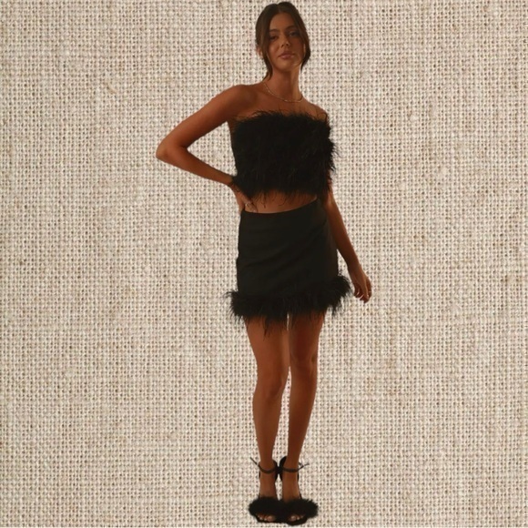 Nordstrom Dresses & Skirts - Fur trim skirt only